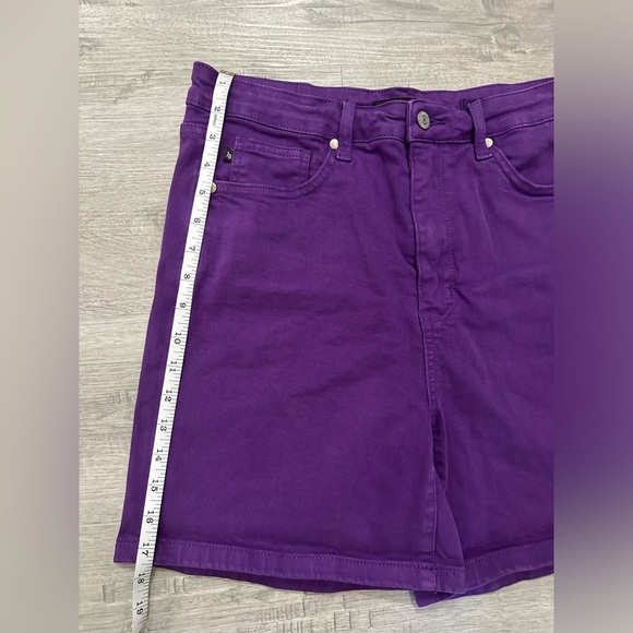 The Sydney from Judy Blue High-Rise Tummy Control Garment Dyed Denim Shorts SzXL - Picture 3 of 9